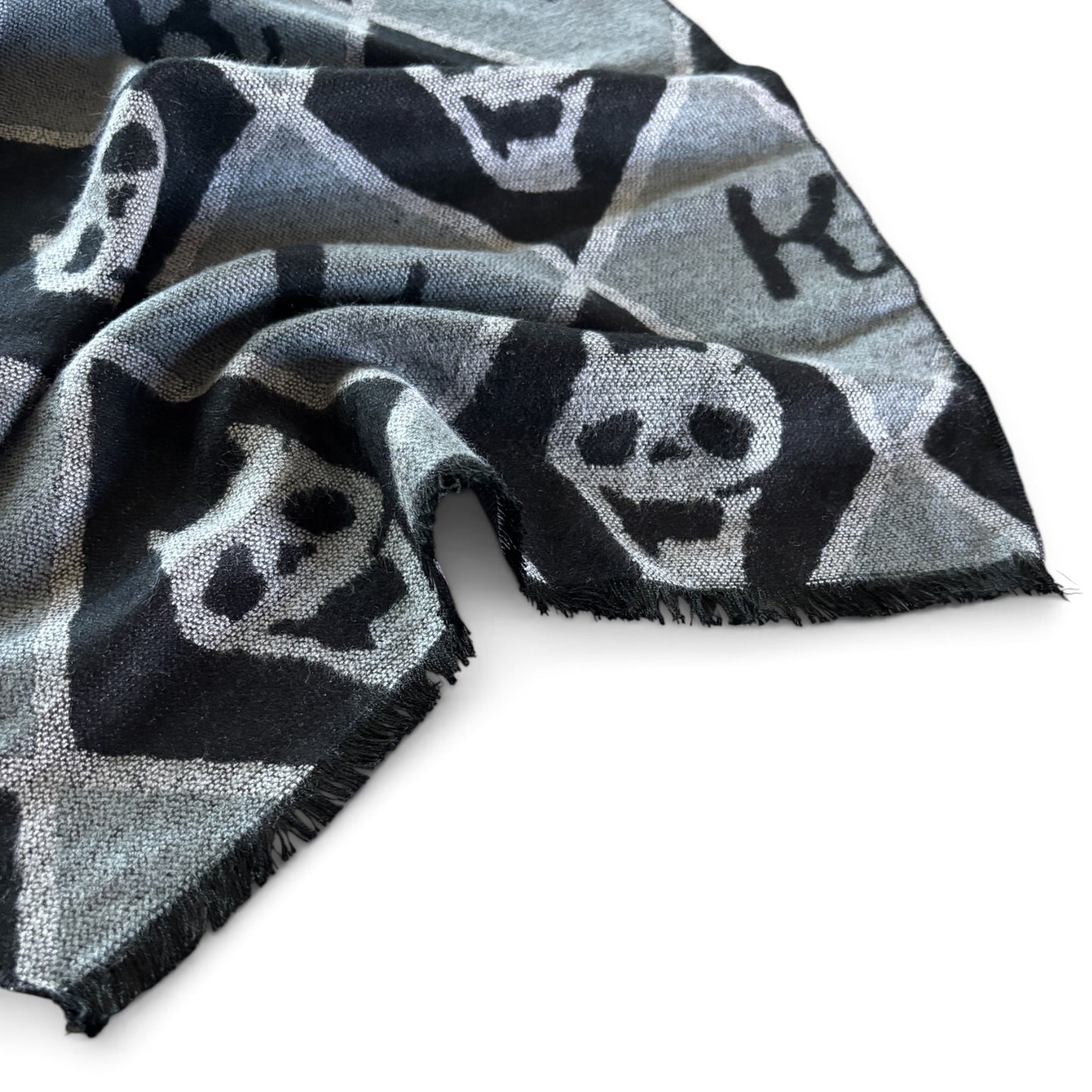 Killer Queen Scarf